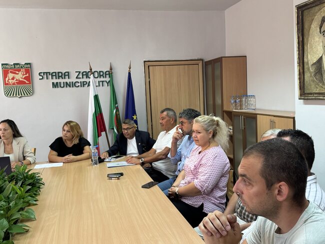 Община Стара Загора: С единомислие завършиха консултациите между политическите сили за съставите на 3 секционни комисии в с. Хрищени