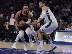 Bucks Knicks Basketball