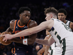 Bucks Knicks Basketball