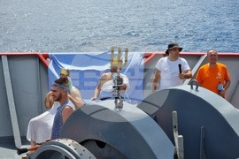 Day 27 - NAVAL RSV 421 - Equator - Baptism