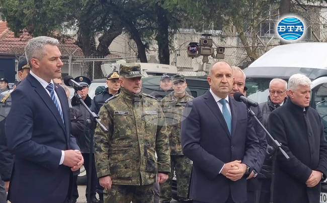 Това, че Шенген не функционира пълноценно в Централна Европа, не означава, че България и Румъния трябва да стоят отвън