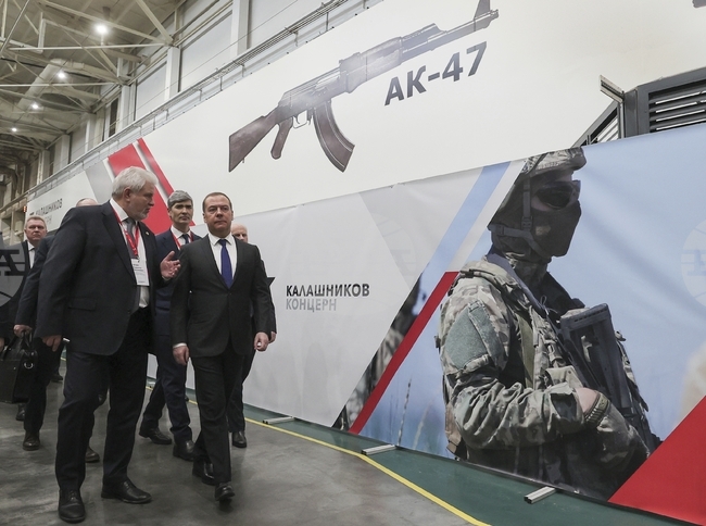 Ръководителят на руската република Удмуртия съобщи за убити и ранени при украинска атака с дронове срещу завод в Ижевск