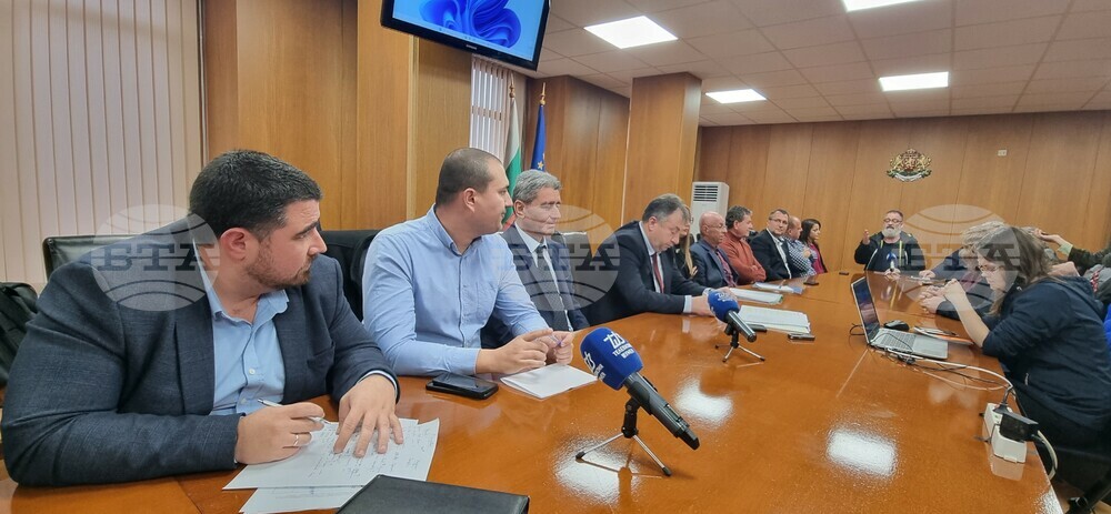 Искаме държавата да определи проблема с водата в община Шумен за основен приоритет, каза кметът проф. Христо Христов