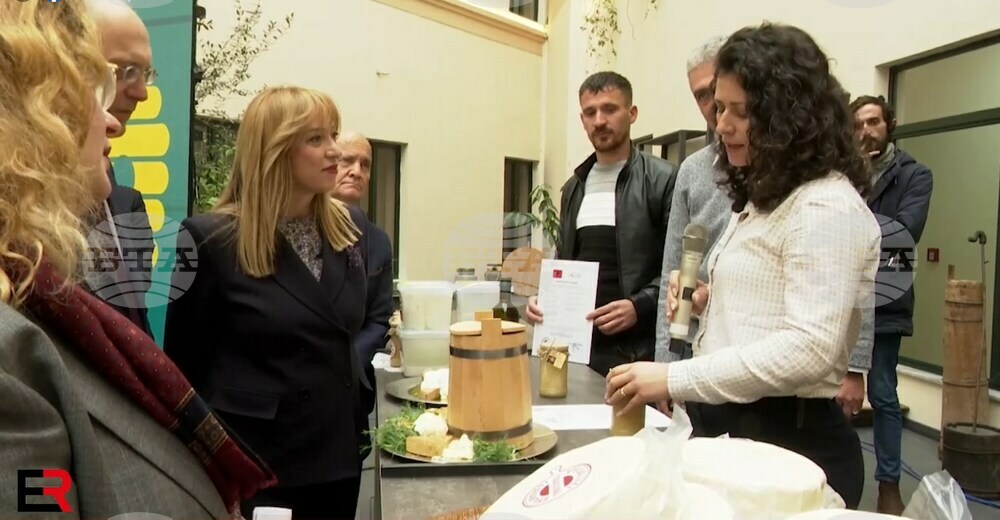 АТА: Първите 4 сертифицирани продукта „Произведено в Албания“ бяха представени от албанския земеделски министър Фрида Крифца