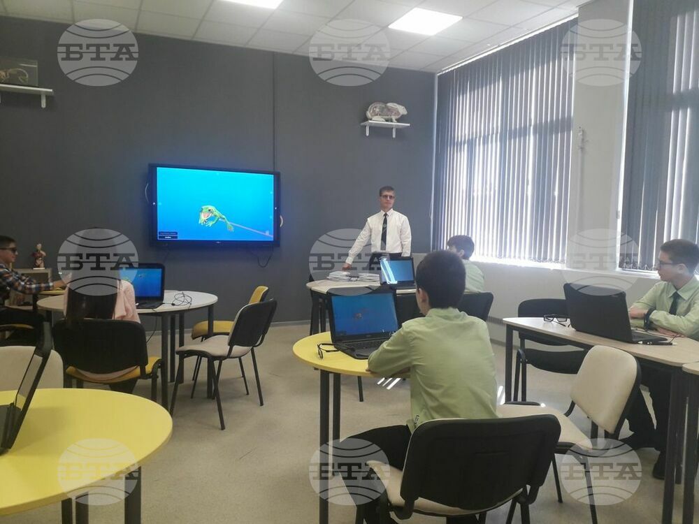 Eлектронната платформа за образователни услуги и съдържание "Дигитална раница" ще бъде представена във всички области на страната