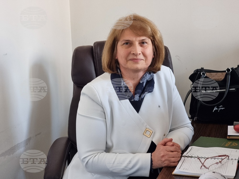 Националното изложени в Орешак е доказателство, че занаятите са „живи“, заяви управителят Иванка Джабраилова