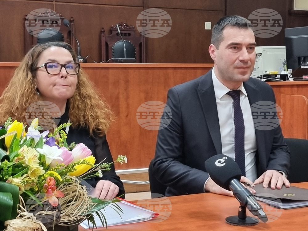 Съдът в Хасково правораздава в условията на тежка кадрова необезпеченост, каза ръководителят му