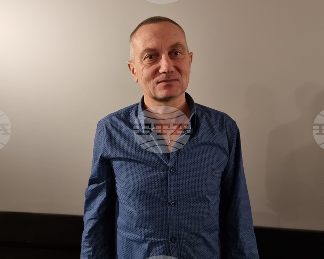 В „Слънчев бряг - експрес към ада“ разказваме най-тихата и зловеща история на този свят, каза режисьорът Степан Поляков