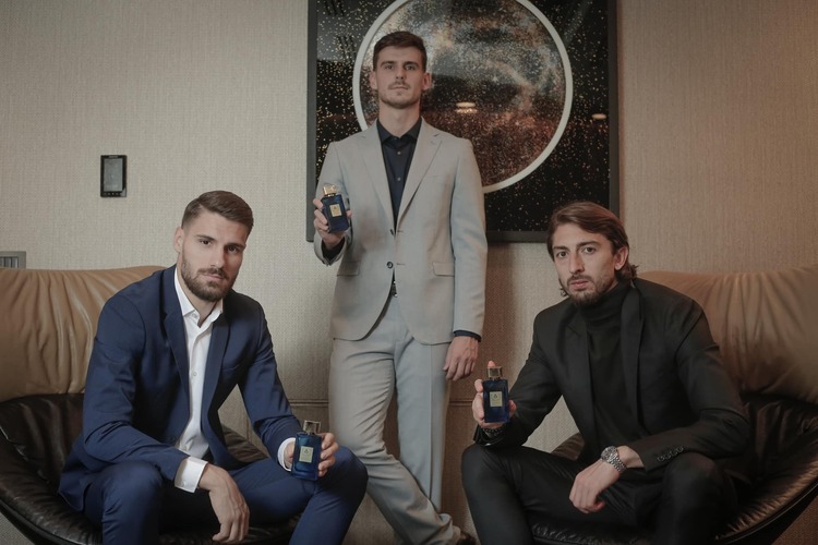 Footballer Levski launched his men's perfume on the market