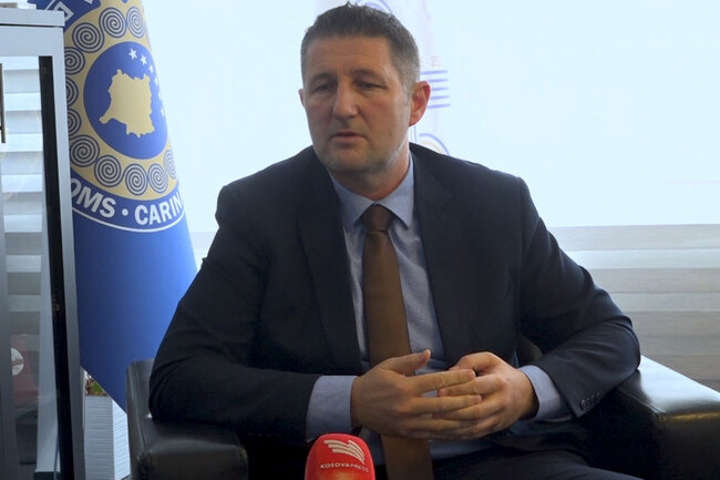 КосоваПрес: Директорът на митниците говори за търговията на Косово с Албания и Сърбия