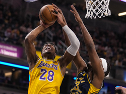 Lakers Pacers Basketball