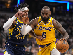 Lakers Pacers Basketball