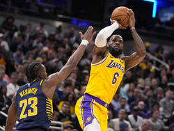 Lakers Pacers Basketball