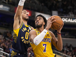 Lakers Pacers Basketball