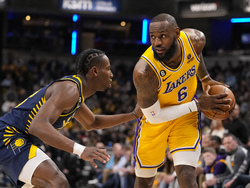Lakers Pacers Basketball