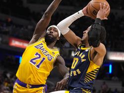 Lakers Pacers Basketball