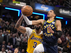 Lakers Pacers Basketball
