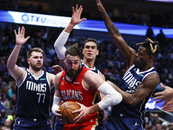 APTOPIX Pelicans Mavericks Basketball
