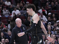 Hornets Bulls Basketball