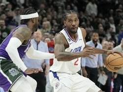 Clippers Bucks Basketball