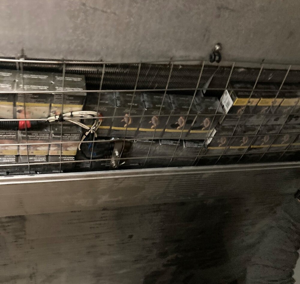 Агенция "Митници": Близо 65 000 къса контрабандни цигари откриха митническите служители на МП Капитан Андреево