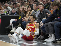 Hawks Jazz Basketball