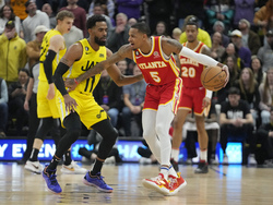 Hawks Jazz Basketball