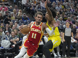 Hawks Jazz Basketball