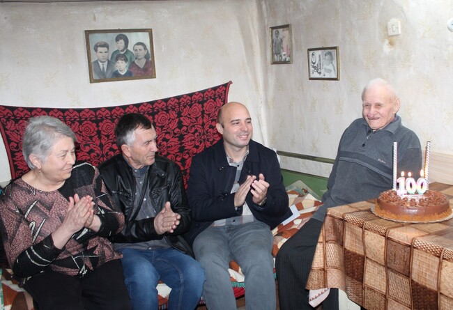 Община Свиленград: 100 години навърши днес дядо Диньо от село Чернодъб