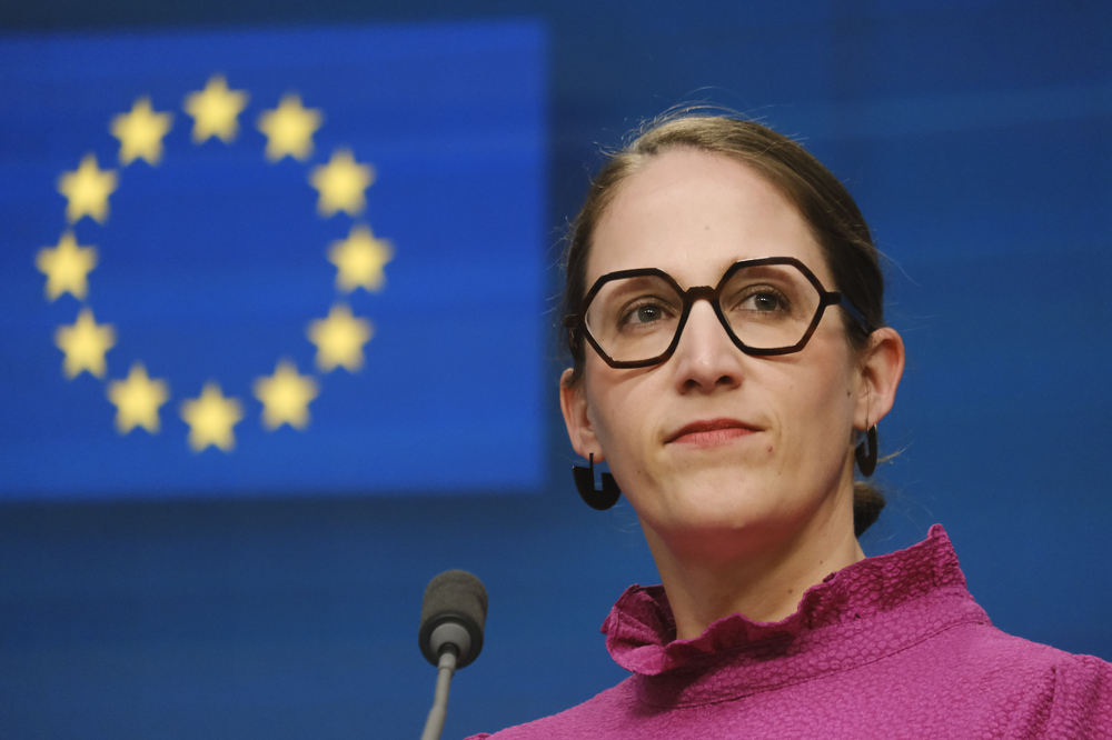 Belgium Halts Asylum Applications for Syrians