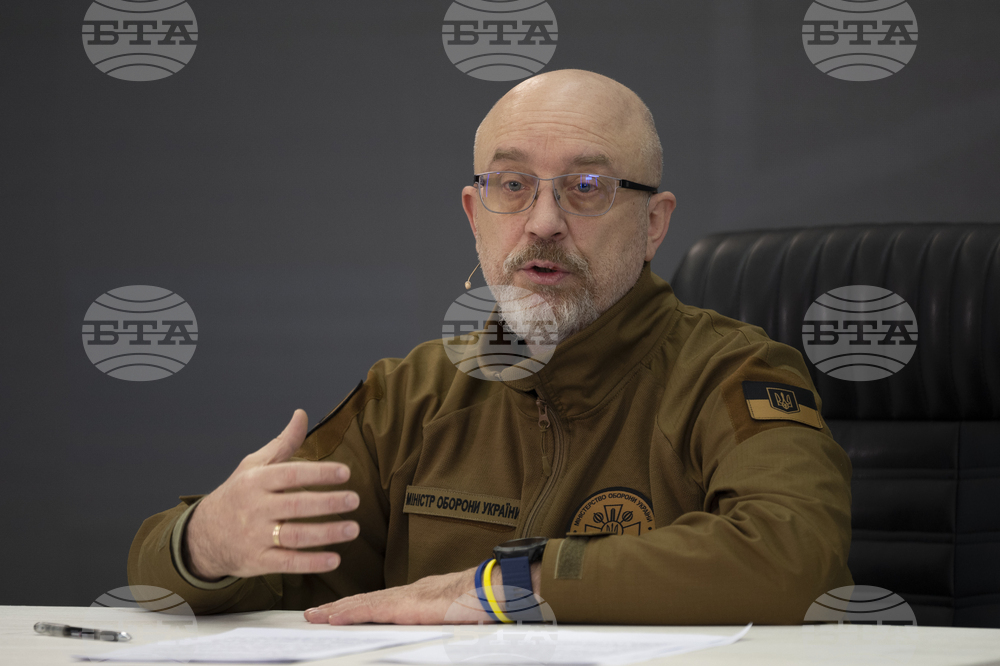 Украйна е готова да отблъсне евентуална руска офанзива този месец, каза министърът на отбраната