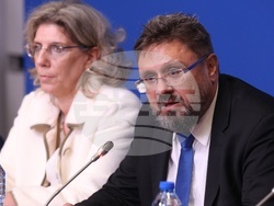 Българска телеграфна агенция - Национална художествена академия - шрифт