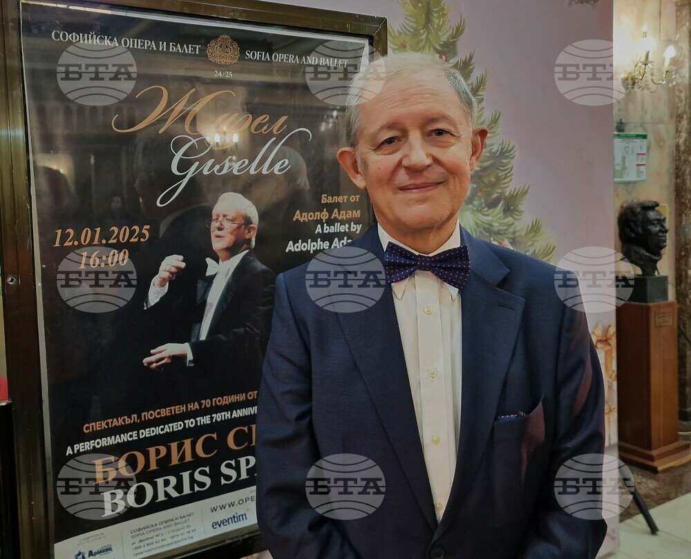 Conductor Boris Spasov Aims for Rehearsal Perfection in Every Performance