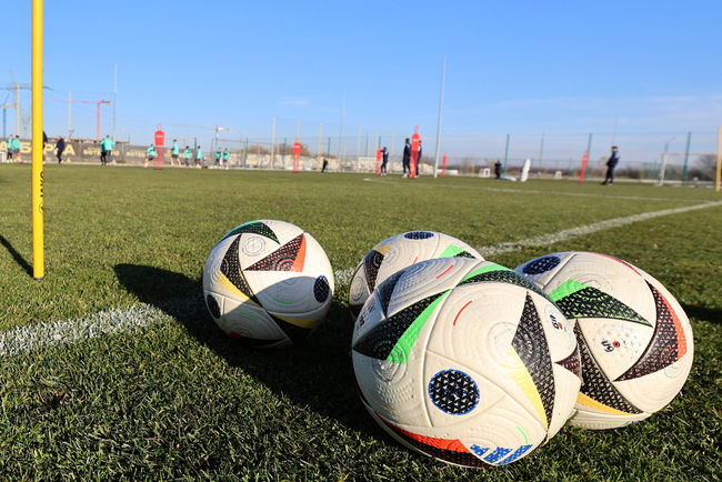 Защитата на DFB отхвърля обвиненията за укриване на данъци през 2005 г.
