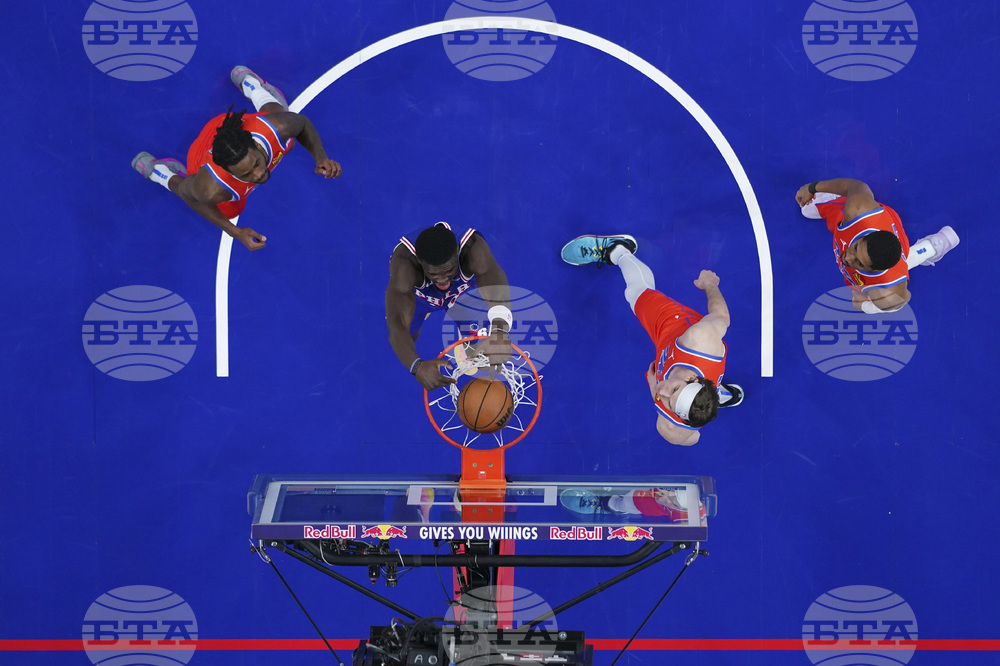 Thunder 76ers Basketball
