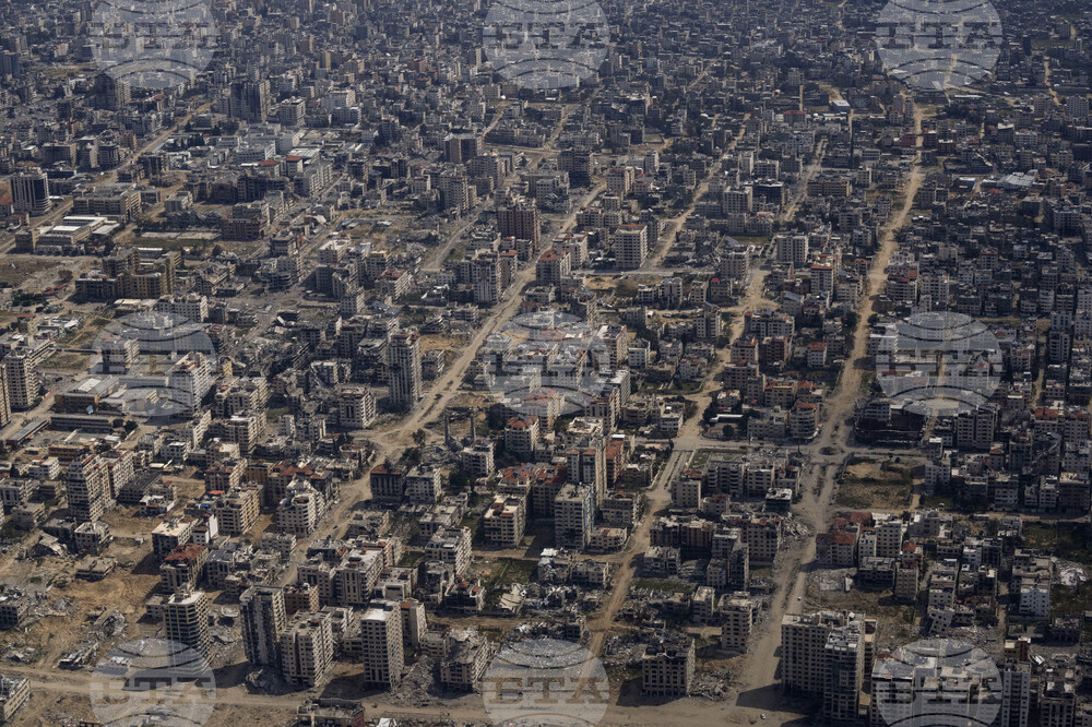 Египет подготвя строителна техника и преместваеми къщи за възстановяването на Газа