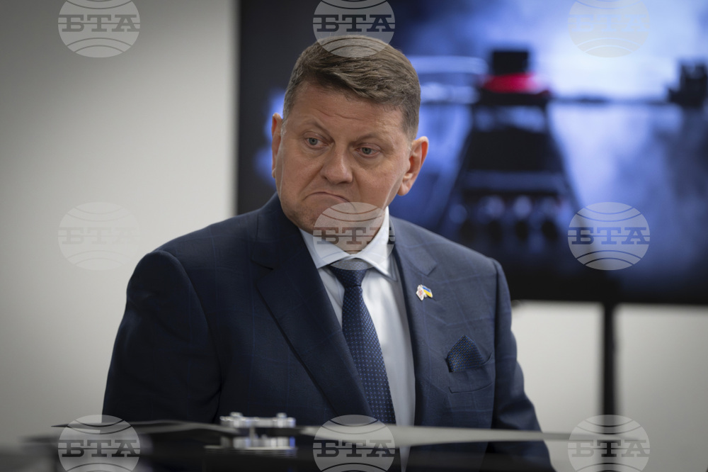 Украйна не трябва да се надява, че ще се случи чудо и ще си върне границите от 1991 г., заяви бившия началник на украинските въоръжени сили