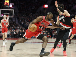 Bulls Trail Blazers Basketball