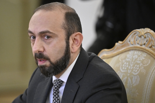 Арменският външен министър поздрави Йохан Вадефул за поста си в Германия
