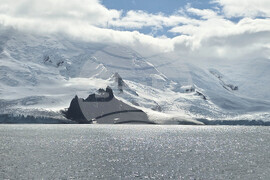 Antarctica - RSV 421 - King George Island
