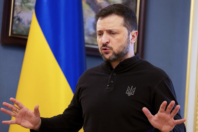 Президентът Зеленски похвали украинското разузнаване за ликвидирането на руски военни