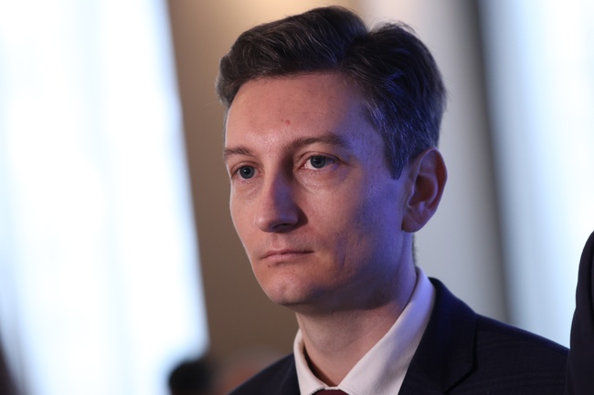 Лекарите от Пета градска болница оттеглят молбите си за напускане