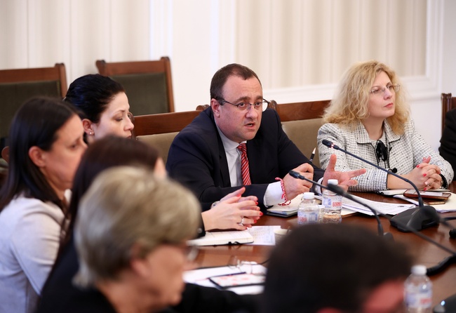 Другата седмица ще бъде представена за обществено обсъждане проектонаредбата за така нареченото диво къмпингуване, съобщи министър Иванов
