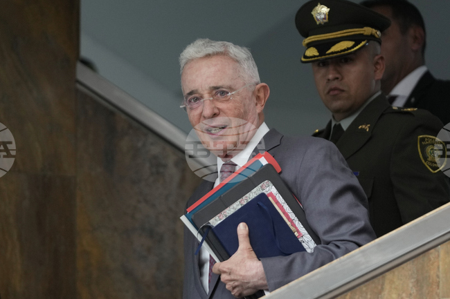 Бившият колумбийски президент Алваро Урибе стана поредният осъден държавен глава в Латинска Америка