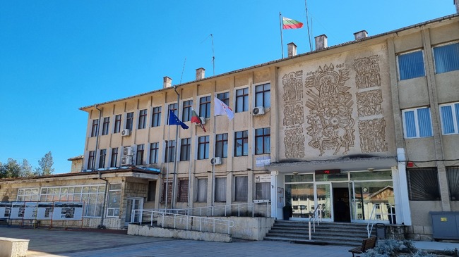 Община Опака забранява електрически тротинетки на ключови места