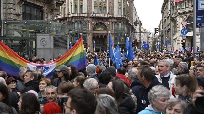 Протести в Будапеща срещу забраната на ЛГБТ парада