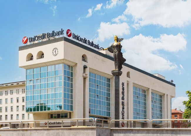УниКредит Булбанк отличена за най-добра международна банка за частно банкиране