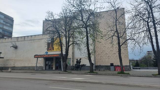 53 години Музей на хумора и сатирата в Габрово