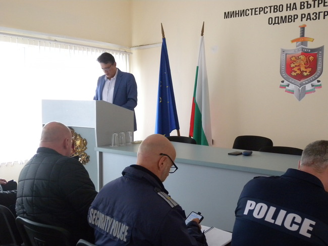 Полицията в Разград награди служители за успешна акция срещу наркоразпространението
