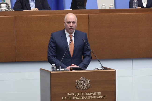 Росен Желязков: Правителството остава нетърпимо към корупцията